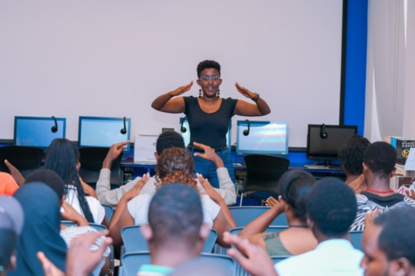 sign-language college