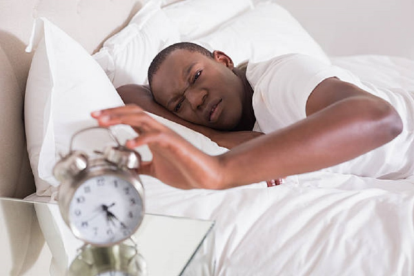 Using multiple alarms disrupts sleep and affects brain performance