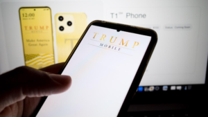 trump phone