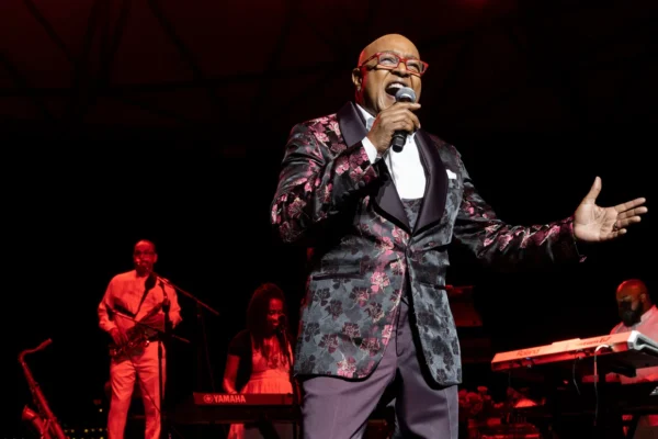 Peabo Bryson