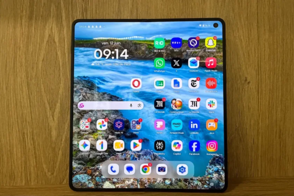 Foldable Smartphone
