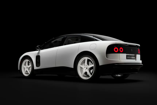 Ferrari Luce